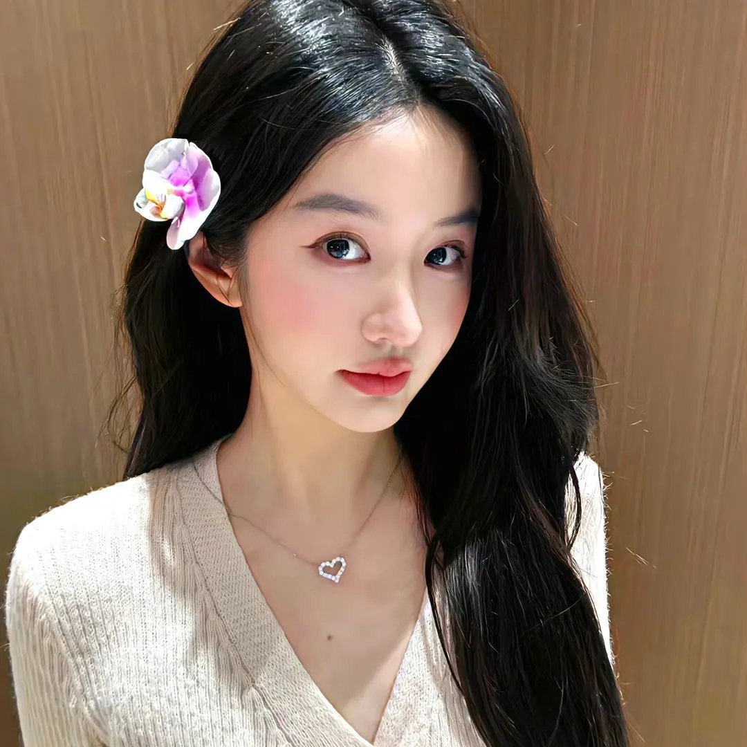 夜深沉,爱难吟